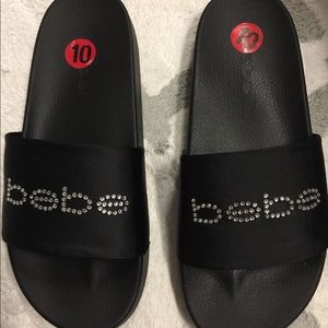 Bebe slides